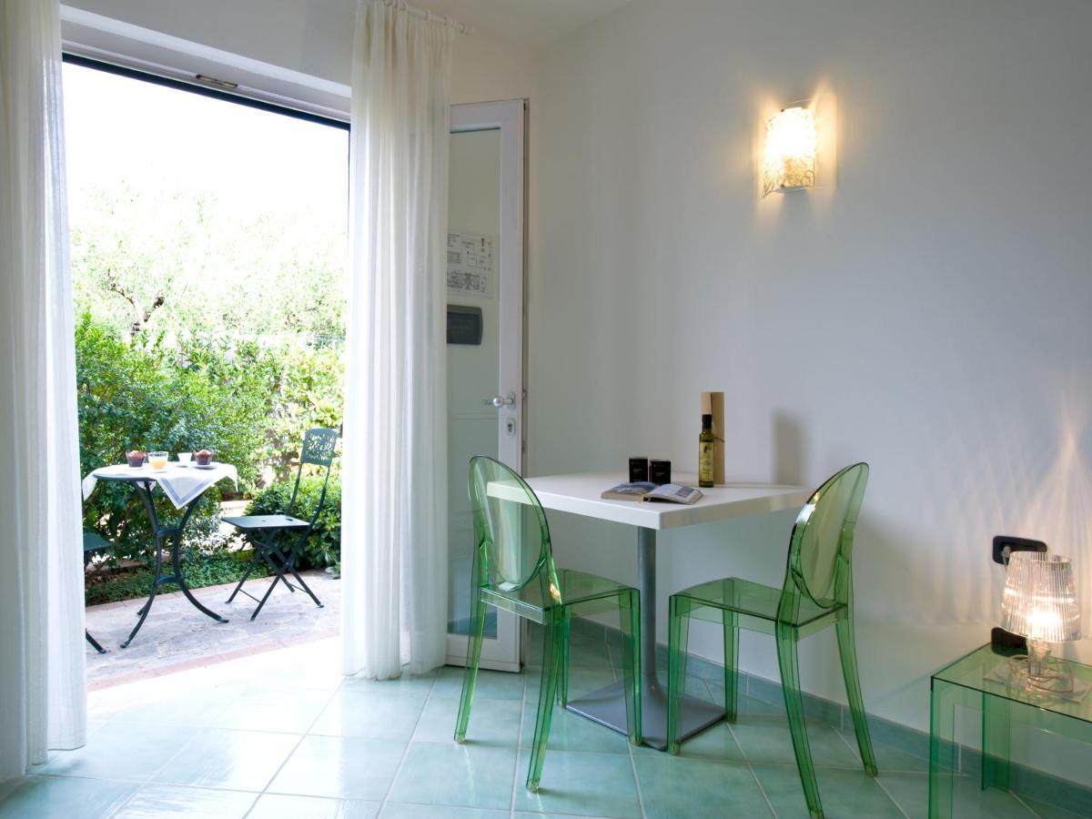 Oliveto A Mare - Suite & Apartment Ascea Exteriör bild